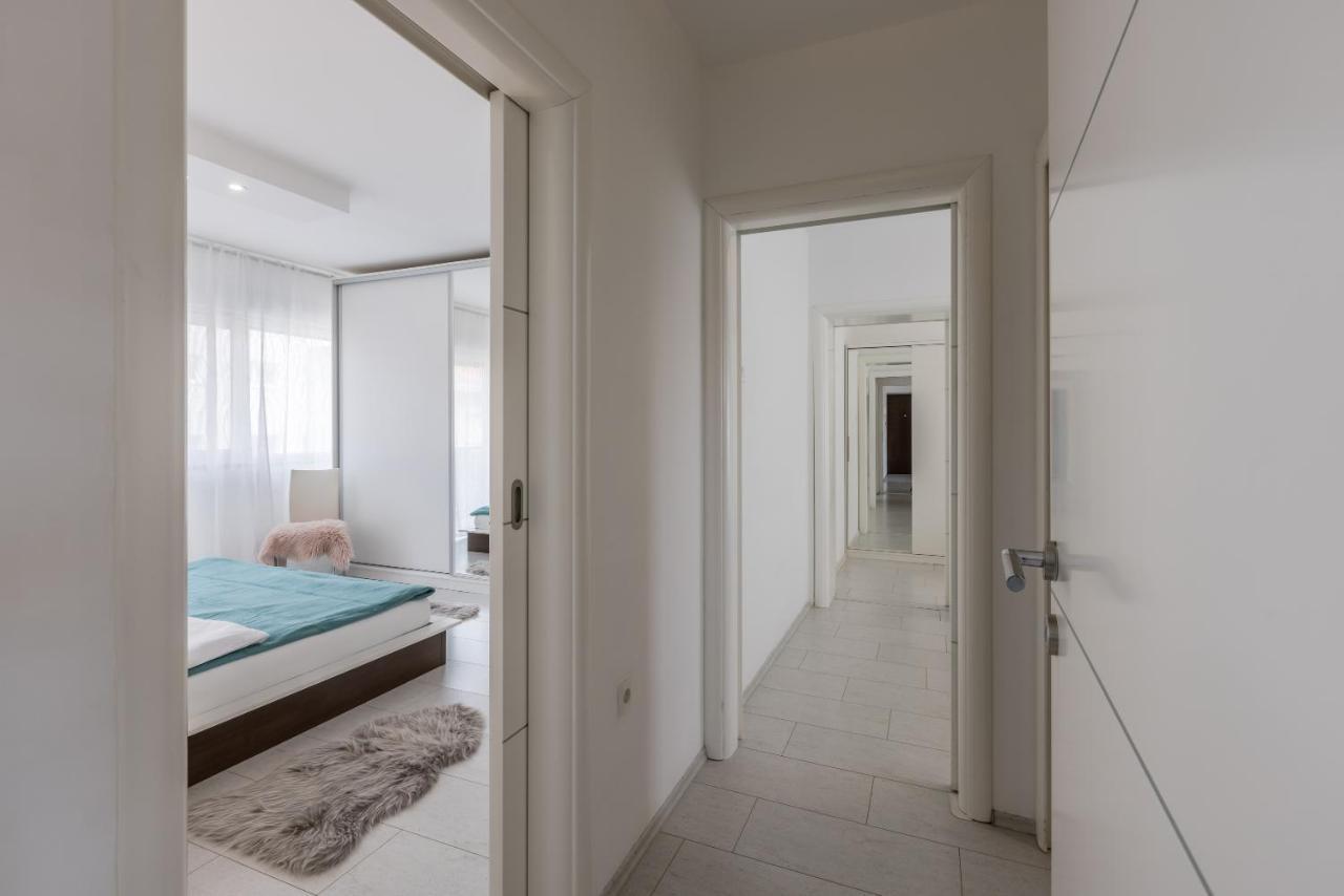 Doors Of West Apartment Split Luaran gambar