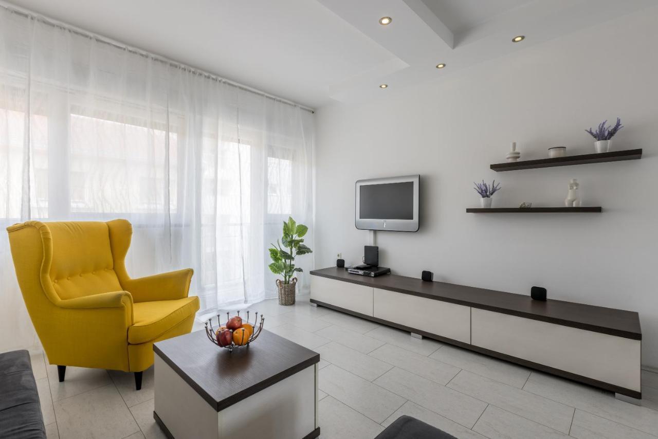 Doors Of West Apartment Split Luaran gambar