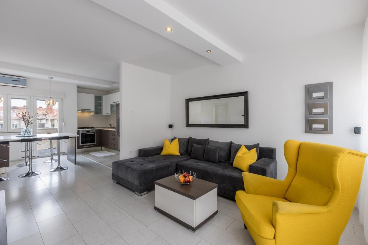 Doors Of West Apartment Split Luaran gambar