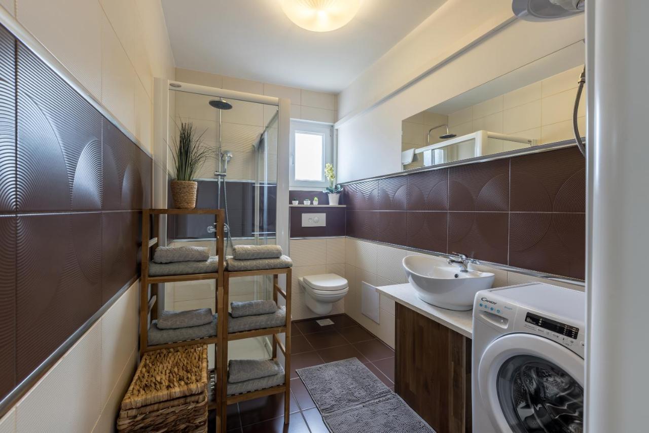 Doors Of West Apartment Split Luaran gambar