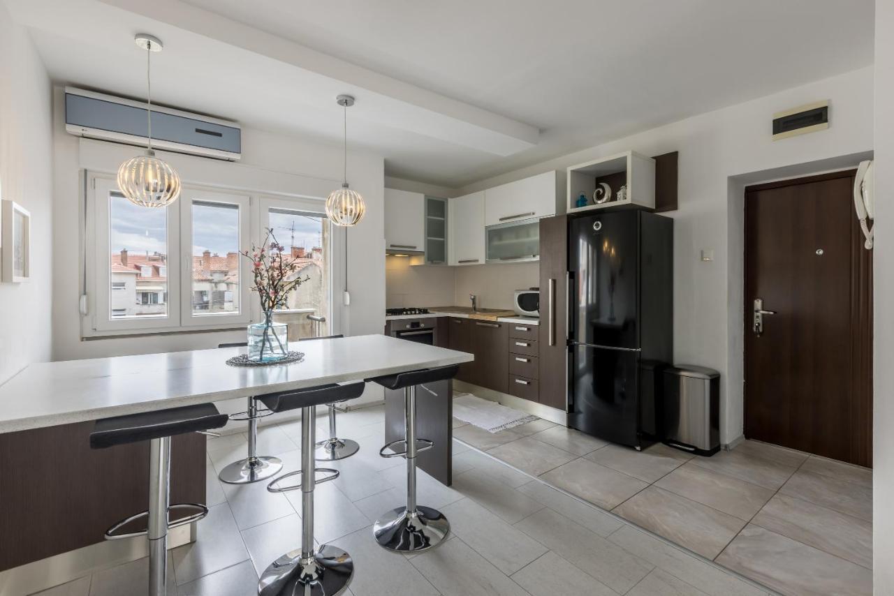 Doors Of West Apartment Split Luaran gambar